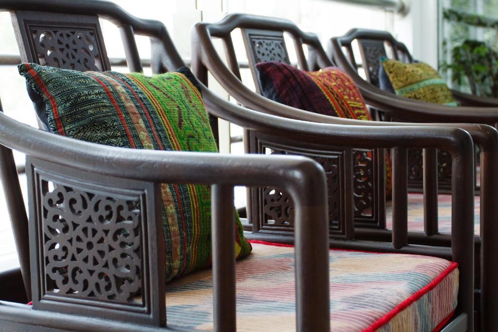 Baan Dinso Hostel@Ratchadamnoen Bangkok Luaran gambar